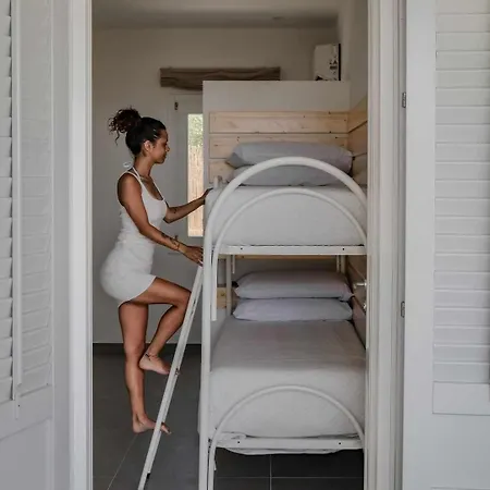 Almare アパート メンフィ